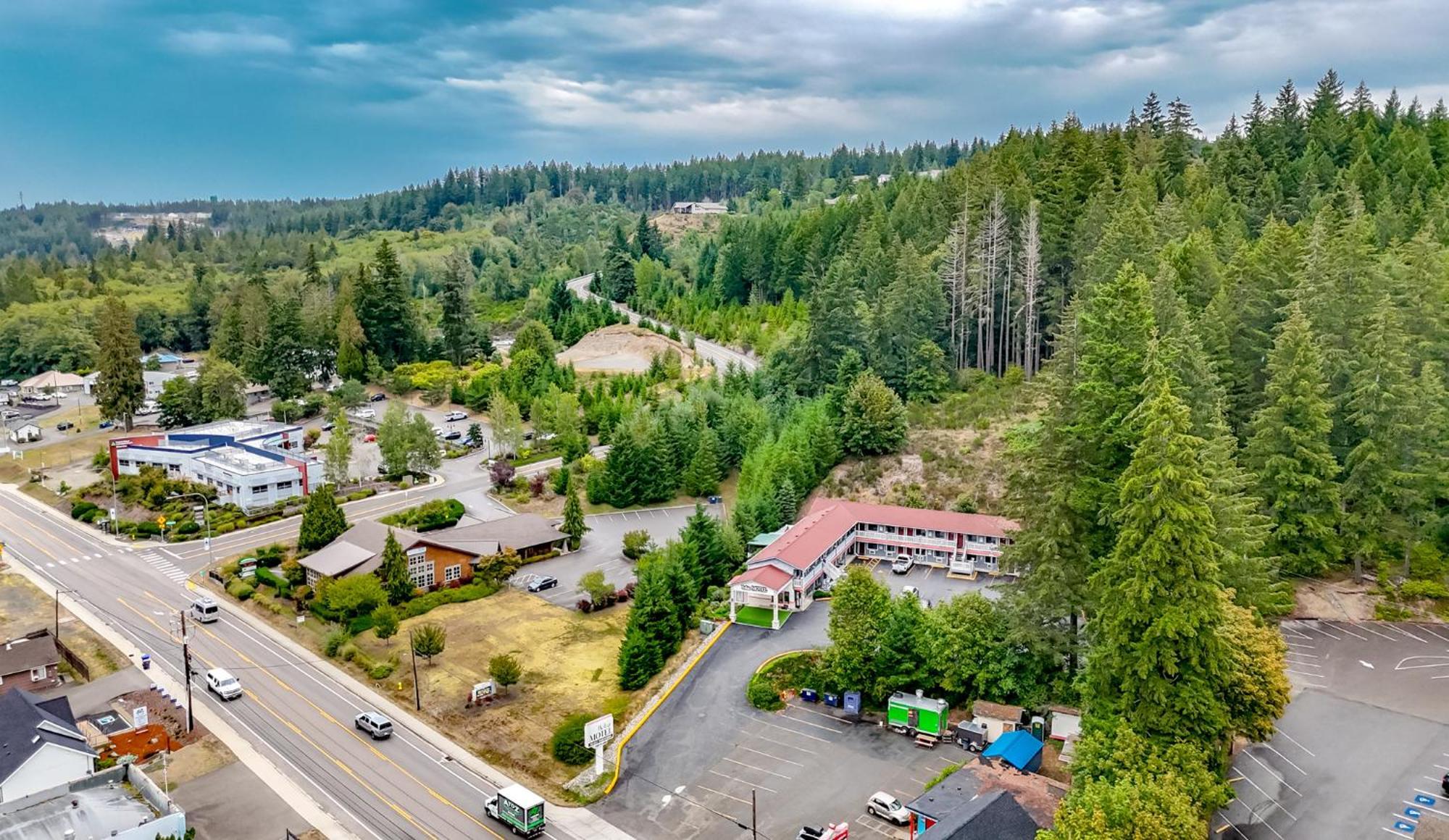 Belfair Motel Buitenkant foto